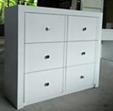 Display Cabinet Harga Mampu Milik