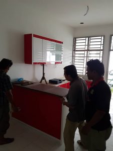 Kitchen Cabinet sedia untuk Proses Pemasangan